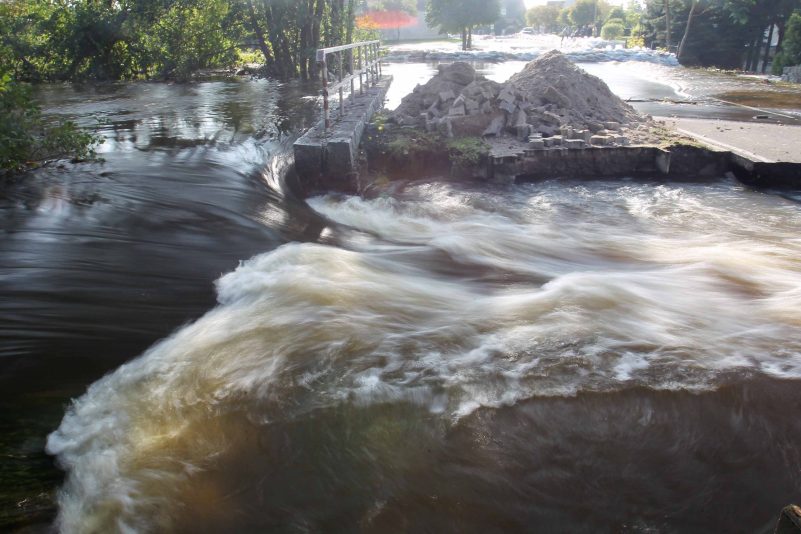 Hochwasserlage bleibt angespannt