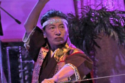 Japanische Tradition trifft Russland — Tanz und Dichtkunst