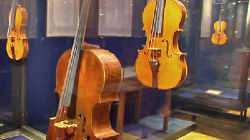 Moskau: Klang exklusiver Stradivari Violinen