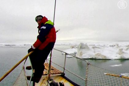 Weltrekord: Ohne Eisbrecher durch die Arktis Segeln