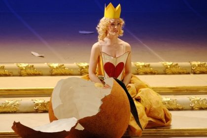 Pralles, buntes Musiktheater