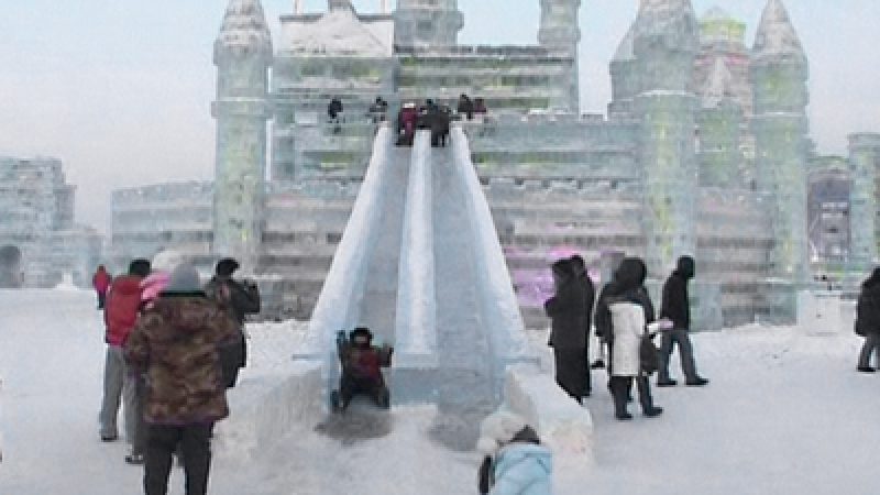 Harbin Schnee- und Eisfestival eröffnet