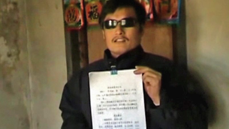 Rechtsgruppen verurteilen Polizeigewalt gegen blinden Rechtsanwalt Chen Guangcheng