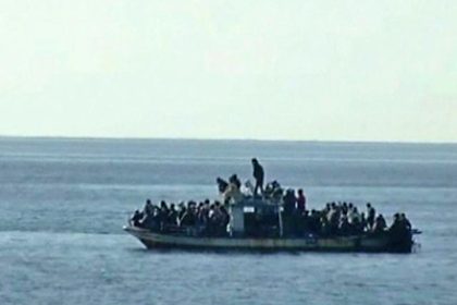 Tunisians Migrate to Italy in Droves