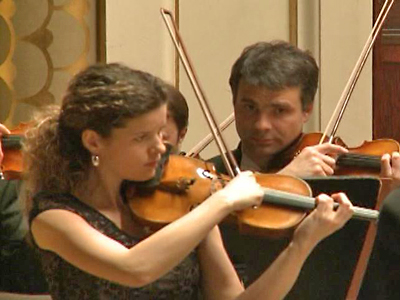 Prague Symphony Orchestra Plays in Sympathy for Japan