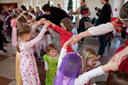 Mütter arbeiten 98 Stunden pro Woche