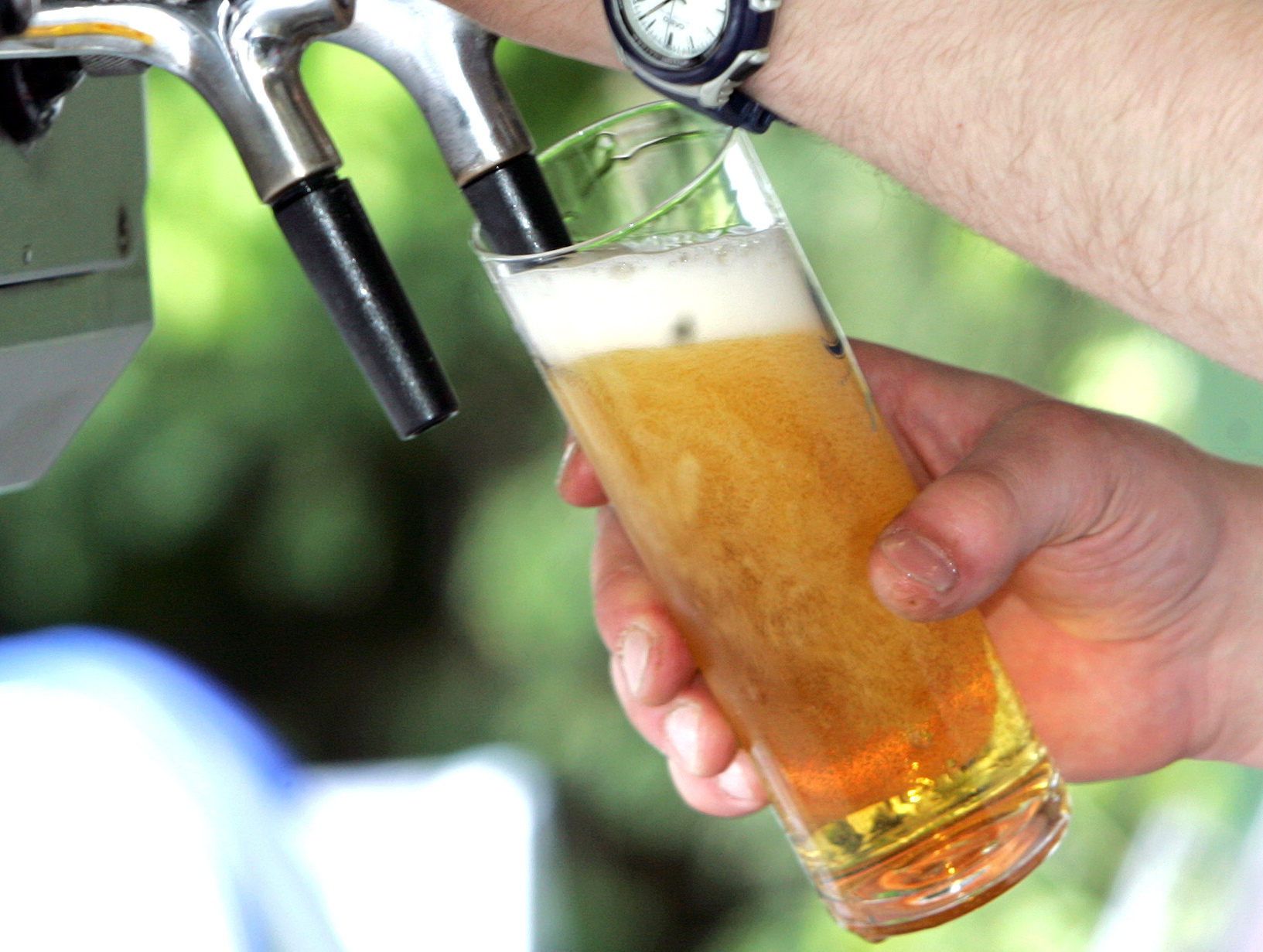 Alkoholkonsum in Deutschland leicht rückläufig