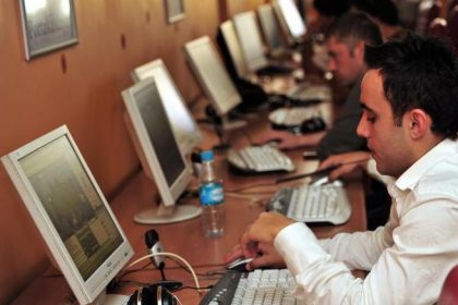 Konzerne und die arabischen Internet-Blockaden