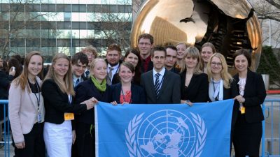 Chemnitzer Studenten als Diplomaten in New York ausgezeichnet
