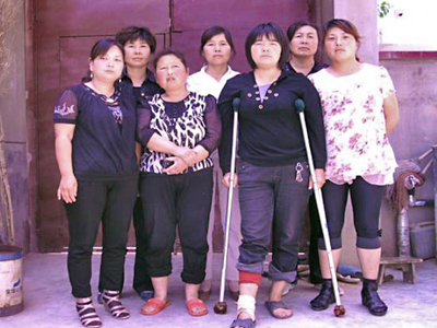 Chinesischer Internet-Blog: Frauen von Sicherheitskräften ausgezogen und geschlagen