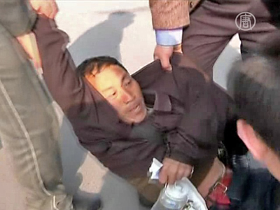Militärgewalt gegen Unruhen in China