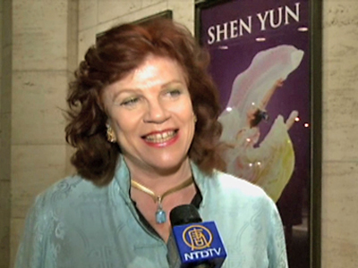 Cellist Christine Walevska takes in Shen Yun for a Fourth Time in New York City