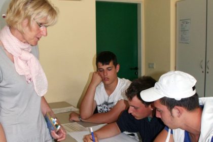 Universität Mannheim: Ohne Schulden lebt es sich leichter