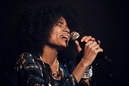 Nneka auf Europatournee