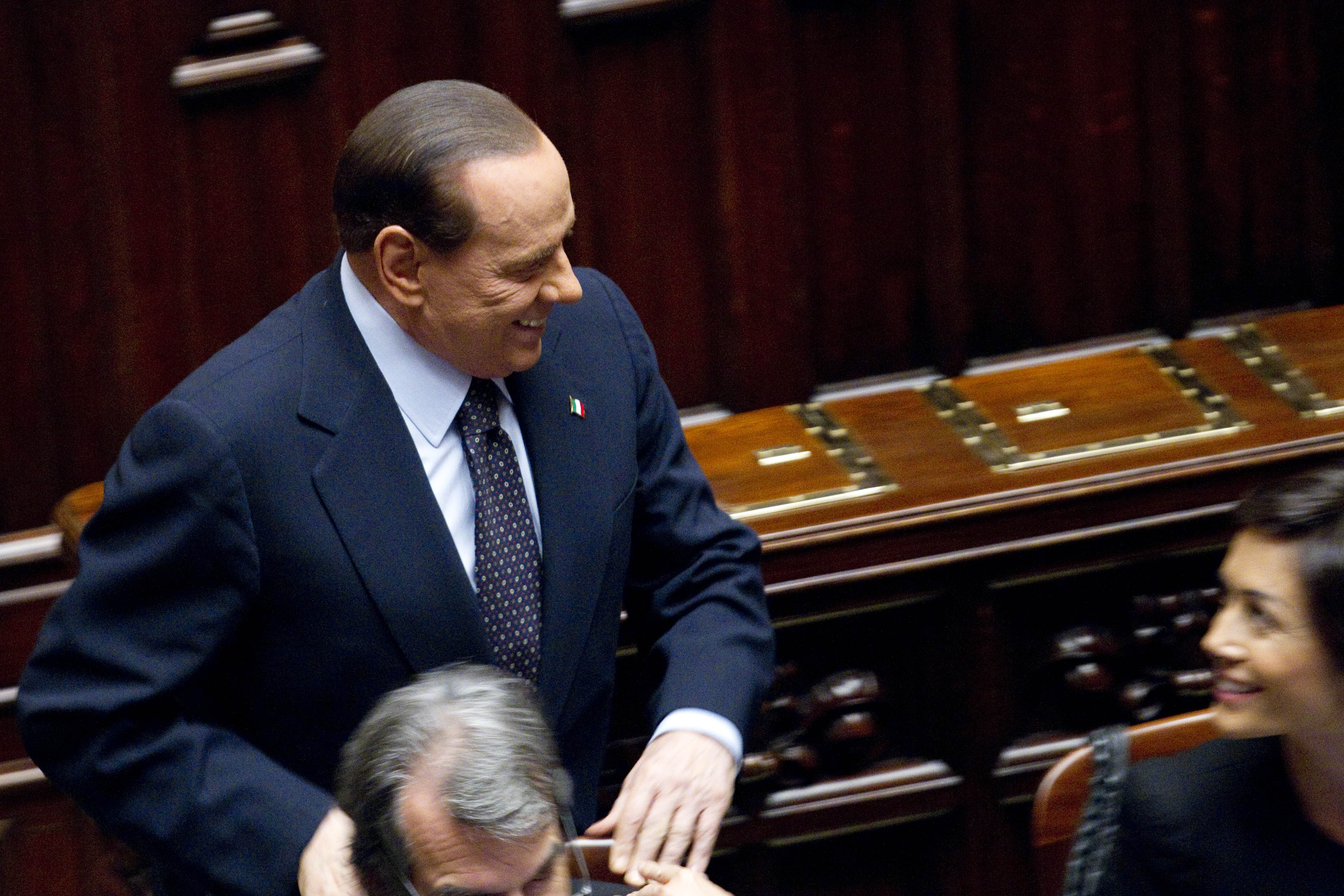 Berlusconi: Rücktritt sorgt für panikartige Verkäufe am Anleihemarkt
