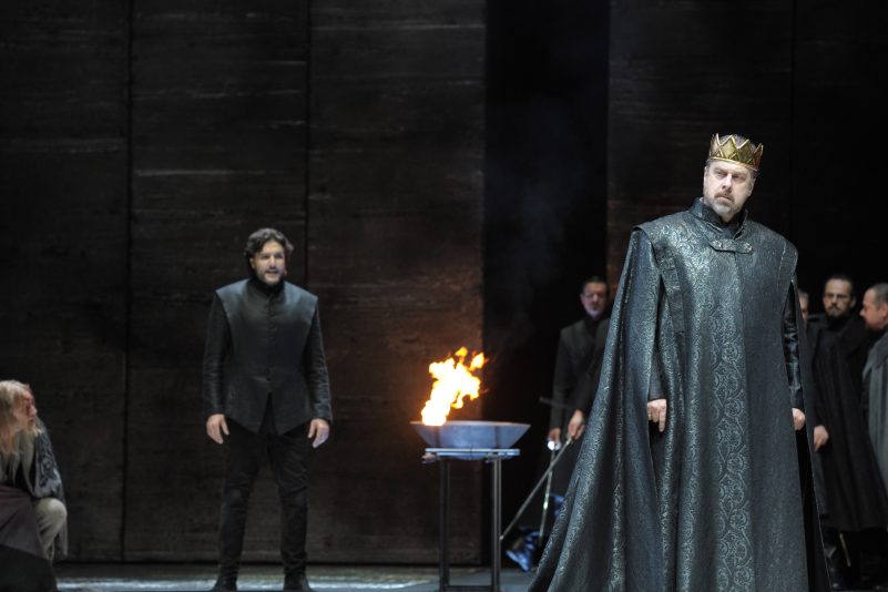 Don Carlo als packendes Historiendrama