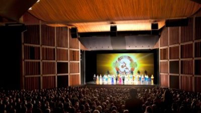 Musiker „auf Wolke Sieben“ nach der Show von Shen Yun