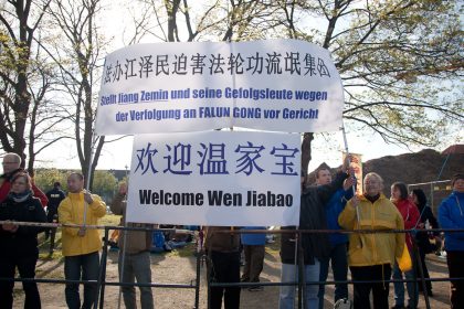 Die Kommunistische Partei ist nicht China – Protest vor Hannover Messe