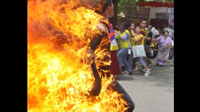 Indien: Selbstverbrennung vor Hu Jintao-Besuch