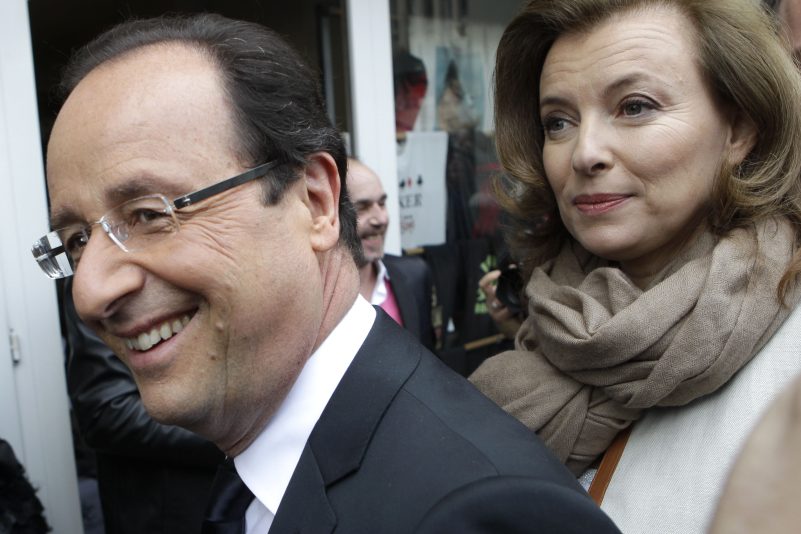 Antrittsbesuch mit Hindernissen: Hollande bei Merkel