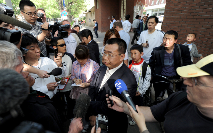 Freund von blindem Chen Guangcheng fast taub geschlagen