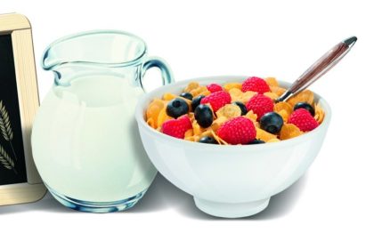 Cerealien und Früchte: Frühstück, fertig, los!