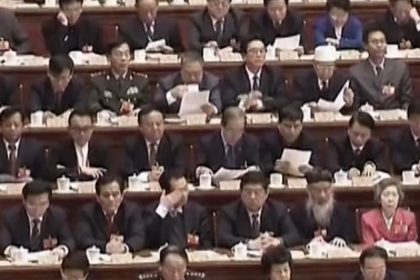Während Chinas Führungswechsel naht, rücken “Reformen” in die Ferne