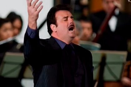 Marcello Giordani beim Konzert von NTDs Gesangswettbewerb