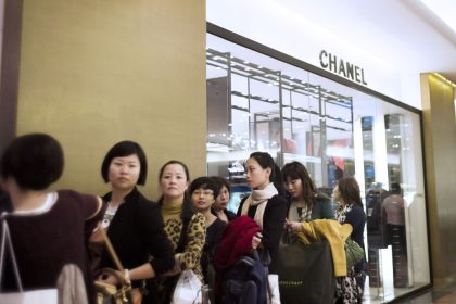 Chinas Touristen und sechs Milliarden Euro für Luxuswaren