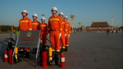 Tausende tibetische Schüler protestieren in  Qinghai für Gleichberechtigung