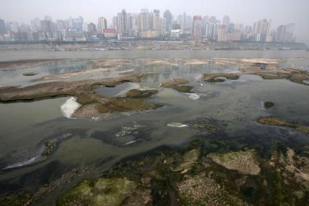 China: Chemieunfall verseucht Trinkwasserversorgung für Millionen von Menschen