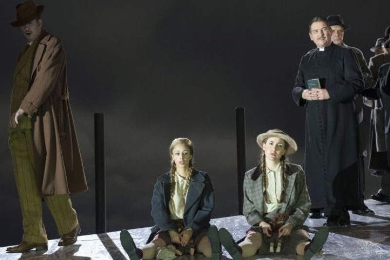 Jubel für „Peter Grimes“ an der Deutschen Oper Berlin