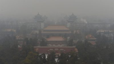 China: Seit dem 19. Parteitag ist Peking von Smog umhüllt – Jährlich sterben 1,6 Mio Chinesen durch Luftverschmutzung (+Video)