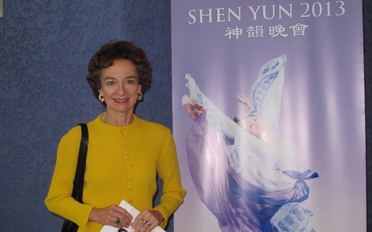 Ehemalige Diplomatin lobt das “Spirituelle” von Shen Yun