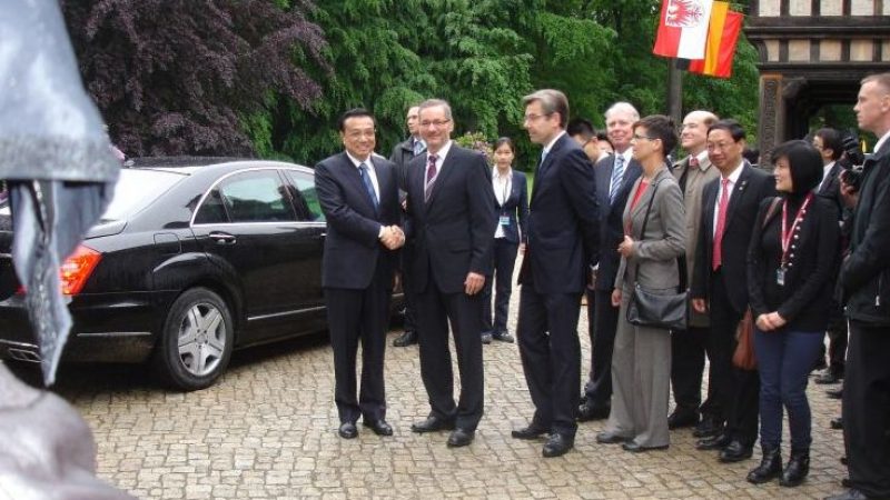 Chinas Ministerpräsident Li hält außenpolitisches Statement in Potsdam