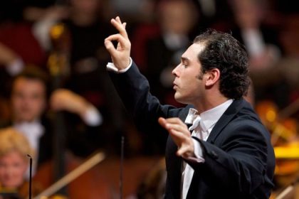 Tugan Sokhiev und das Deutsche Symphonie Orchester Berlin bezaubern in der Philharmonie