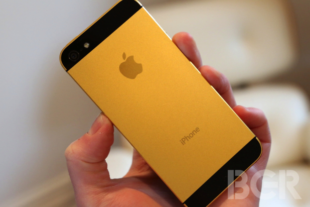 Apple mit Goldversion iPhone 5S vermutet