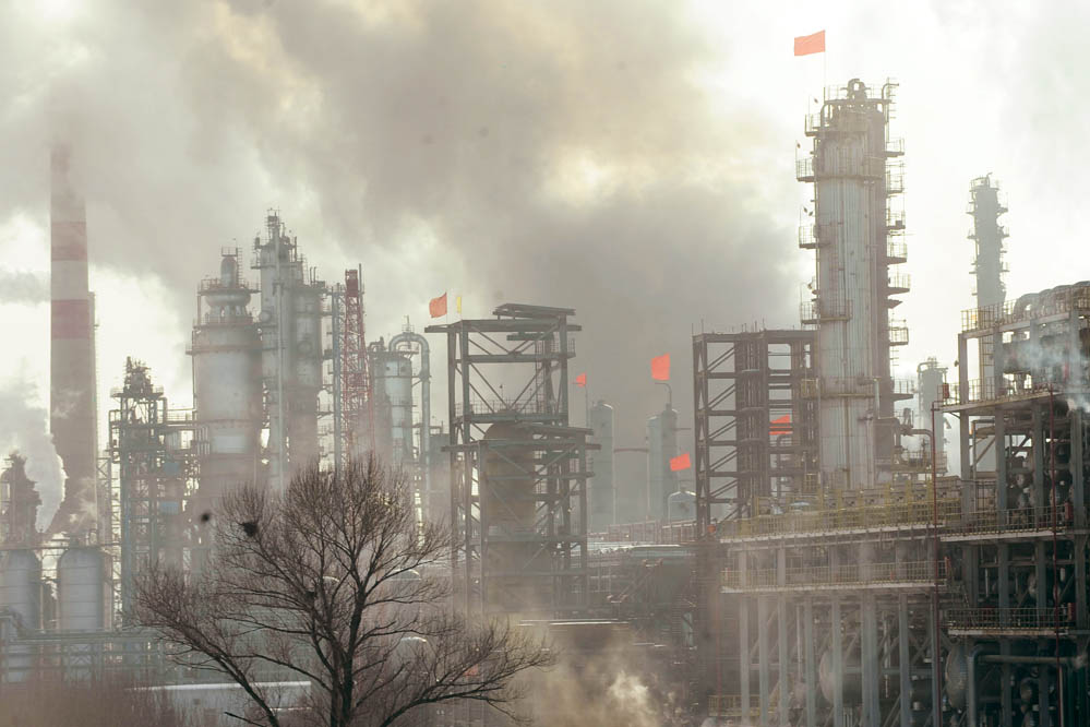 China investiert weltweit 10 Milliarden in Öl und Gas-Förderung