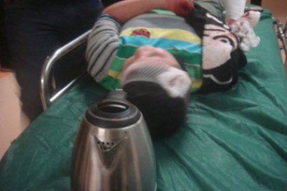 China: Mann schneidet 10-Jährigem Handfläche ab und kocht sie