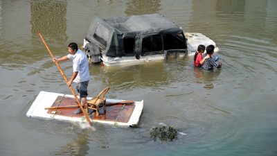 China: Taifun-Opfer verprügeln TV-Team für Falsch-Reportage