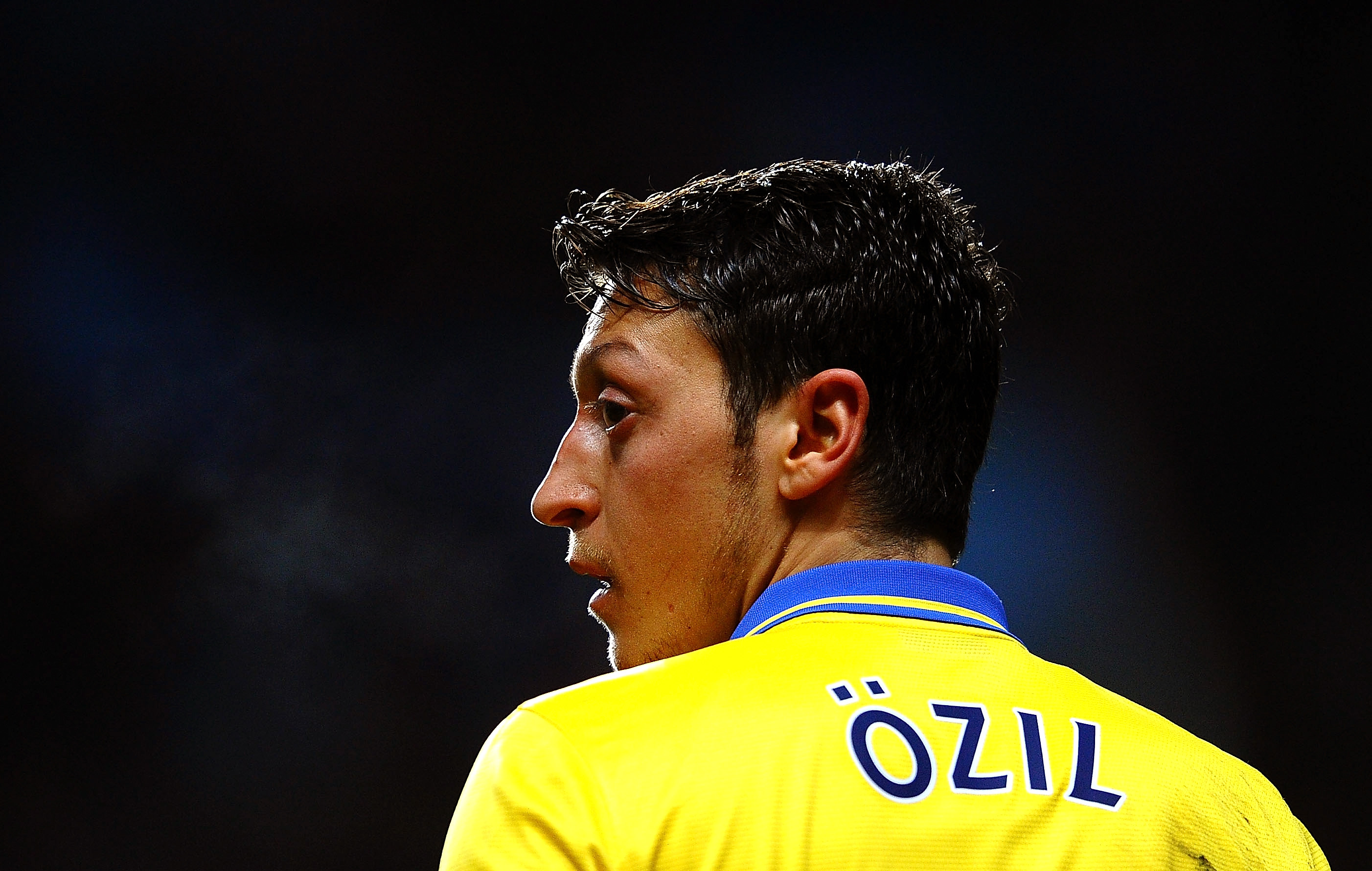 Fußball-Superstar Mesut Özil sehnt sich nach einfachem und freiem Leben