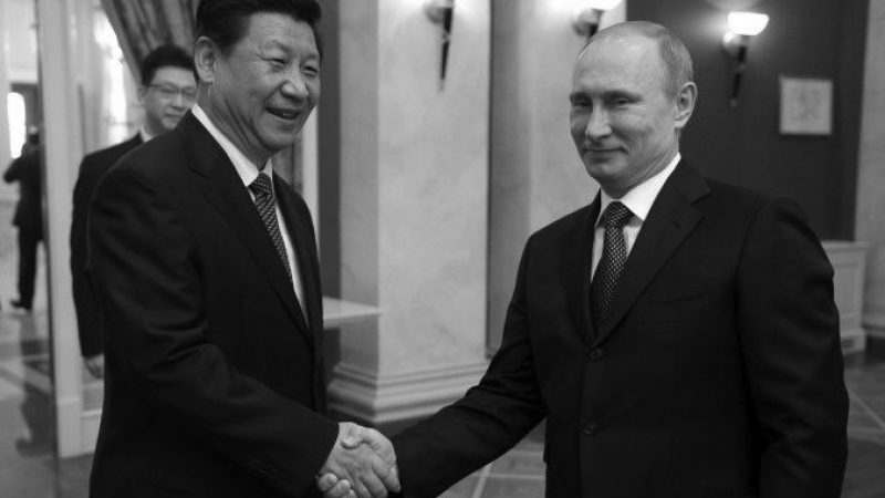 Chinas Präsident Xi Jinping in Sotschi – nicht nur pro Putin