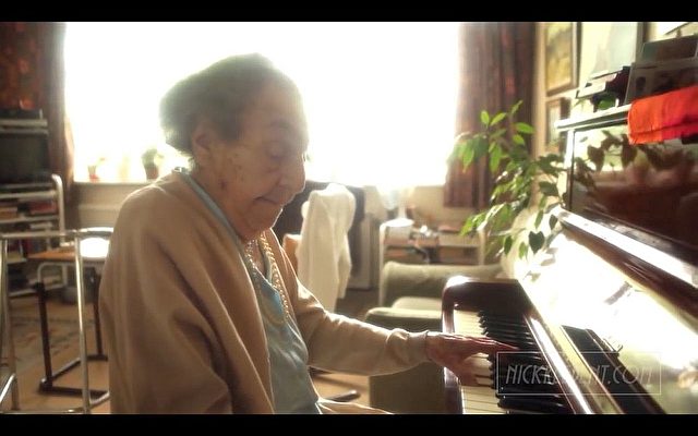 Drei Stunden täglich Klavier spielen konnte Alice Herz-Sommer noch mit 109 Jahren