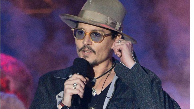 Johnny Depp über neuen Film „Transcendence“: „Ich bin ein Technik-Schussel“
