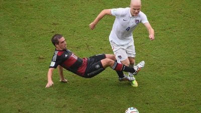 Deutschland gegen USA: 1:0 – doch beide Mannschaften kommen ins Achtelfinale der WM! (Video)