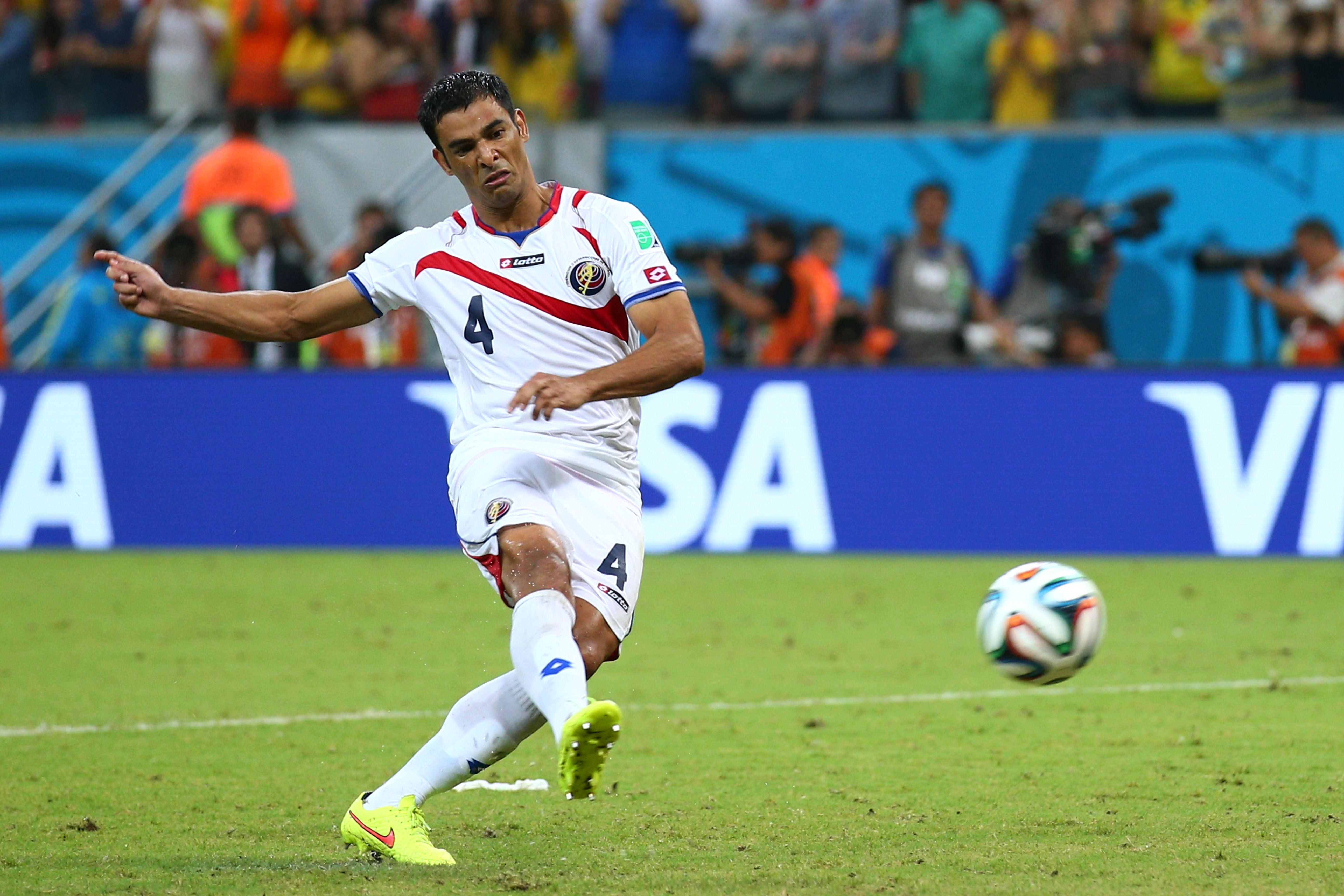 Eil – Costa Rica gegen Griechenland: Nach 1:1 dramatisches Elfmeterschießen mit 5:3 (Video)