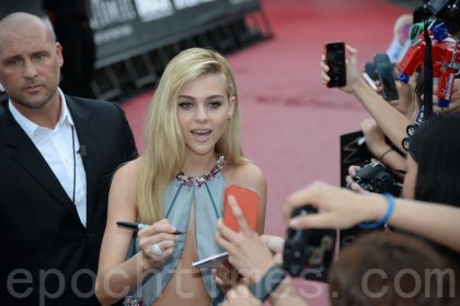 Weltpremiere von Transformers 4, Ära des Untergangs: Hongkong feiert á la Hollywood! (FOTOS)