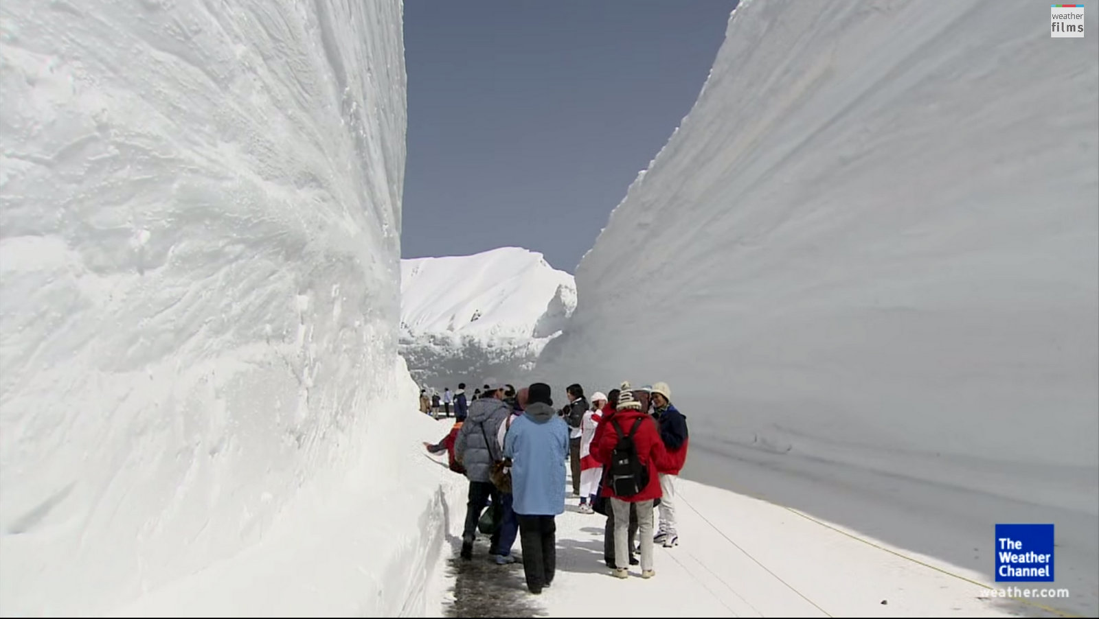 Sukayu Onsen, Japan: schneereichster Ort der Welt (Video)