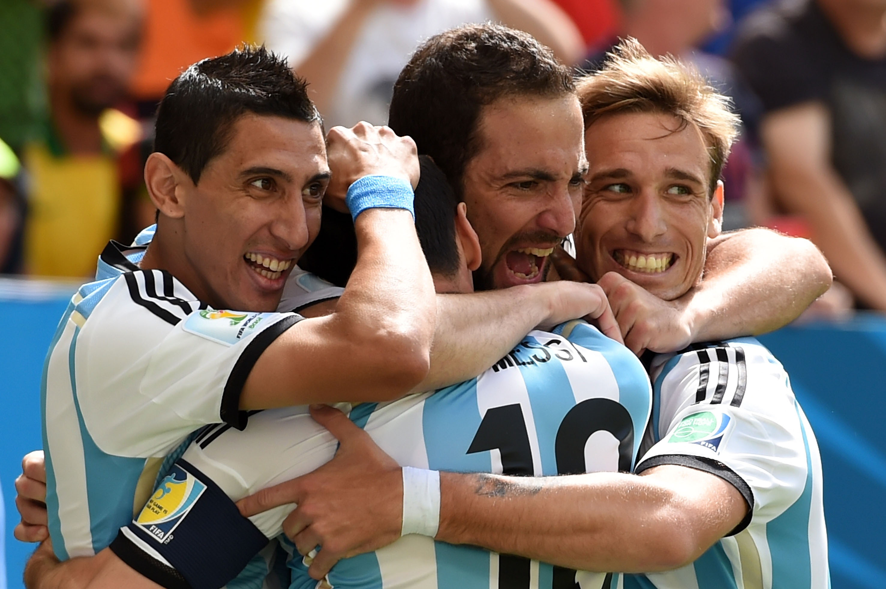 Argentinien gegen Belgien: Tor durch Gonzalo Higuaín bringt Argentinien in die Führung 1:0 (Video)