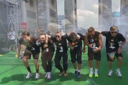 Spiegel-Umfrage zum #Gauchogate: So streiten Presse und Fans über „Gaucho-Tanz“ bei WM-Party (VIDEO)
